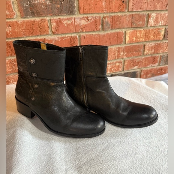 Frye Shoes - Frye - Lynn Military Short Black Leather Boots with Studded Detail #biker